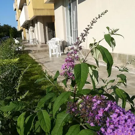 Apartman Sea Garden аpartments In 