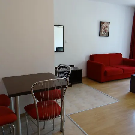 Sea Garden аpartments In 